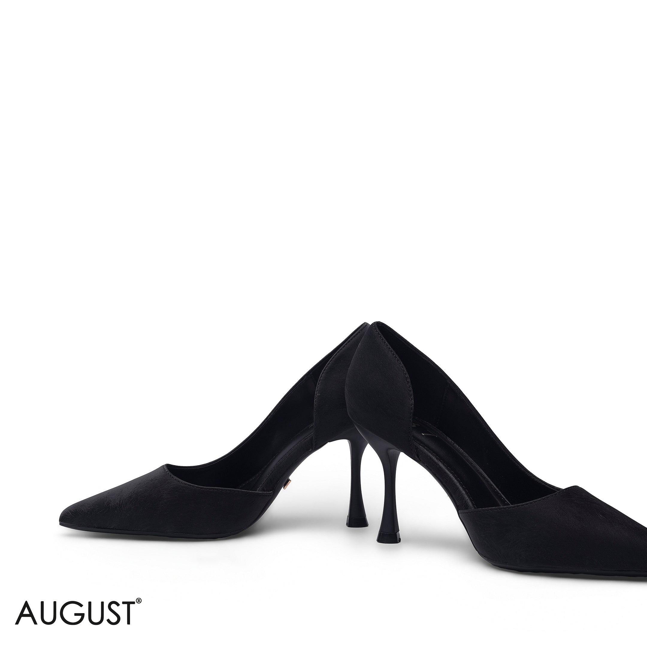 BLACK SIDE CUT-OUT POINTED TOE PUMPS
