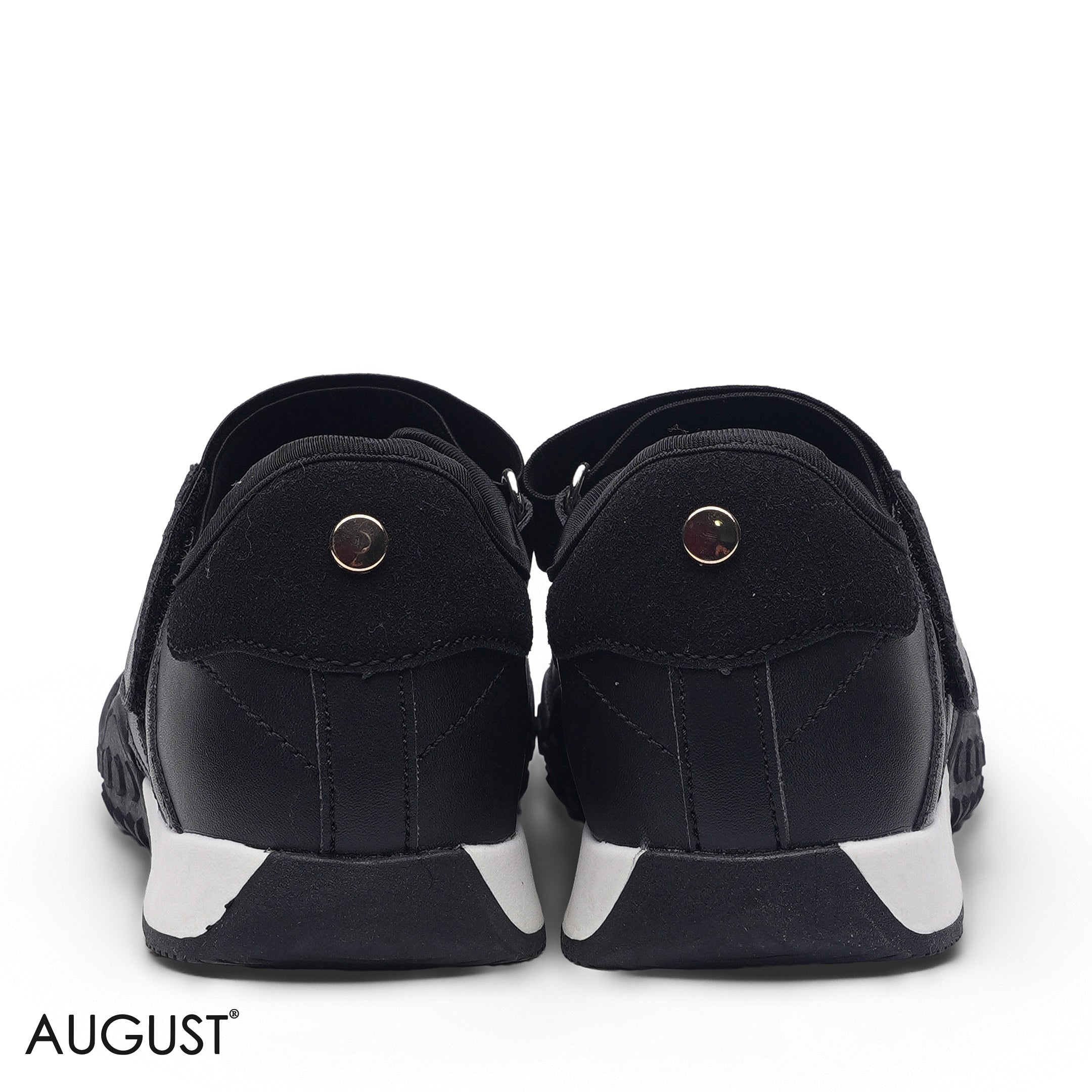 ELEGANT BLACK CLASSIC TRAINER SNEAKER