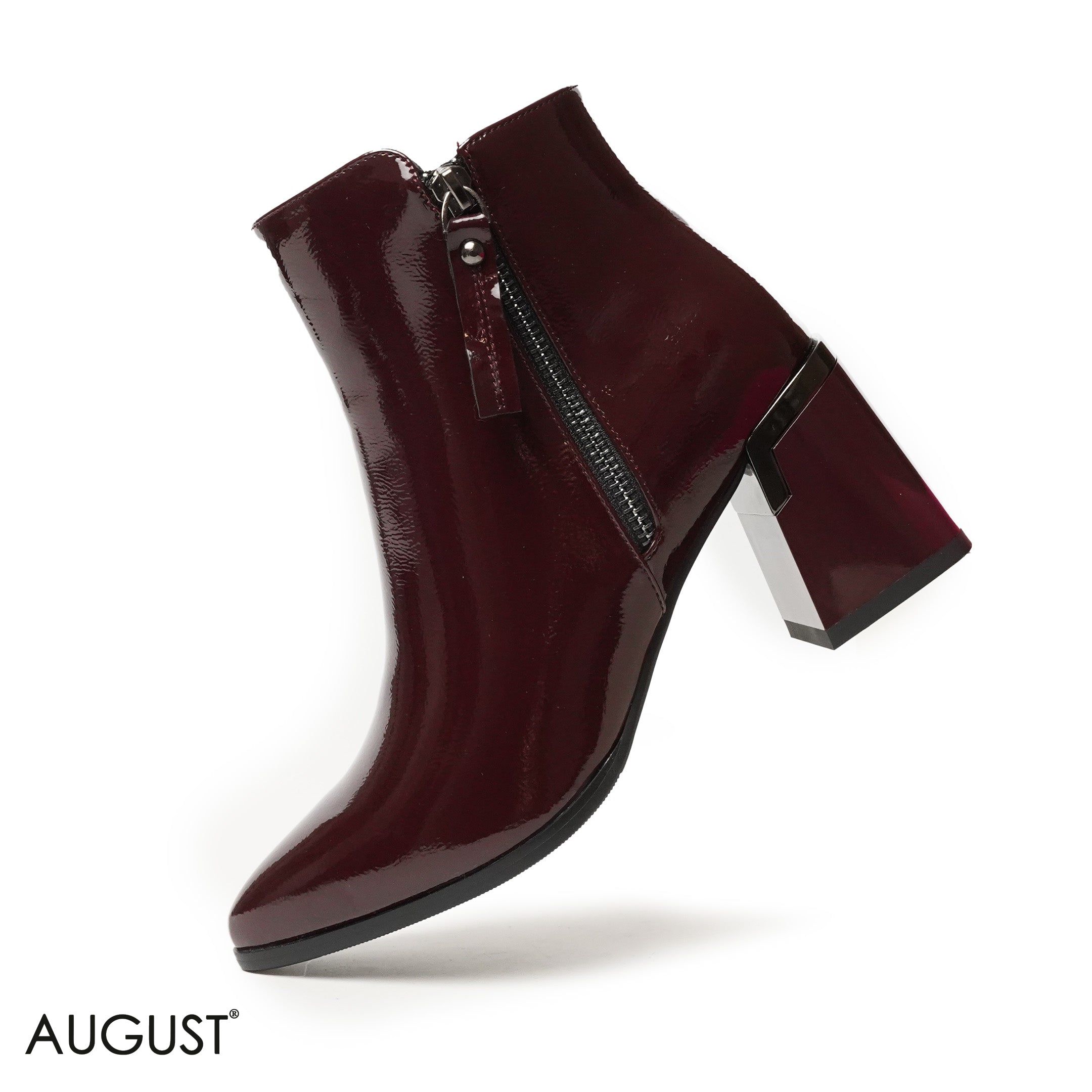 GLOSSY LEATHER HEELED BOOTS WITH SIDE ZIPPER