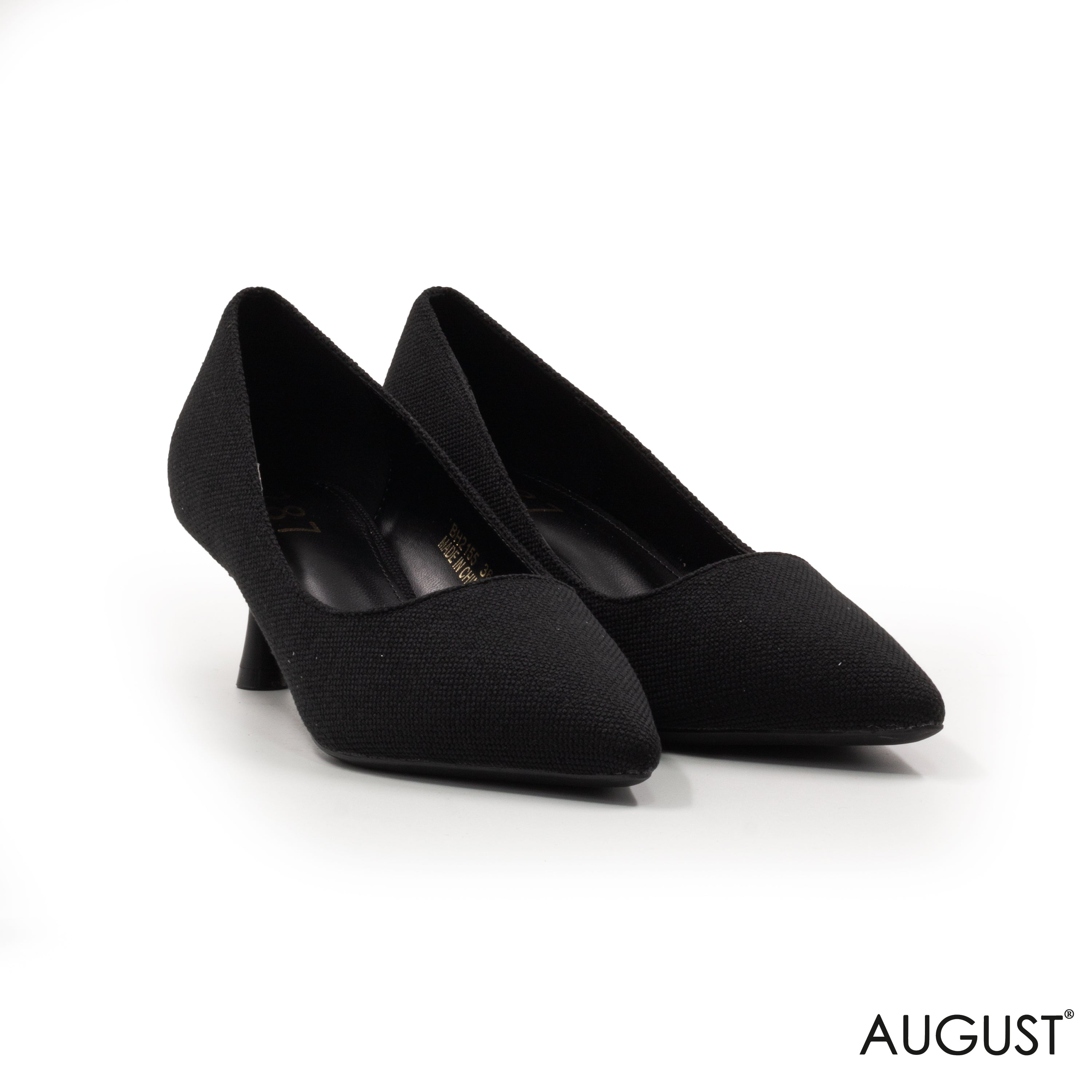 LOW-HEEL LEATHER SHOES