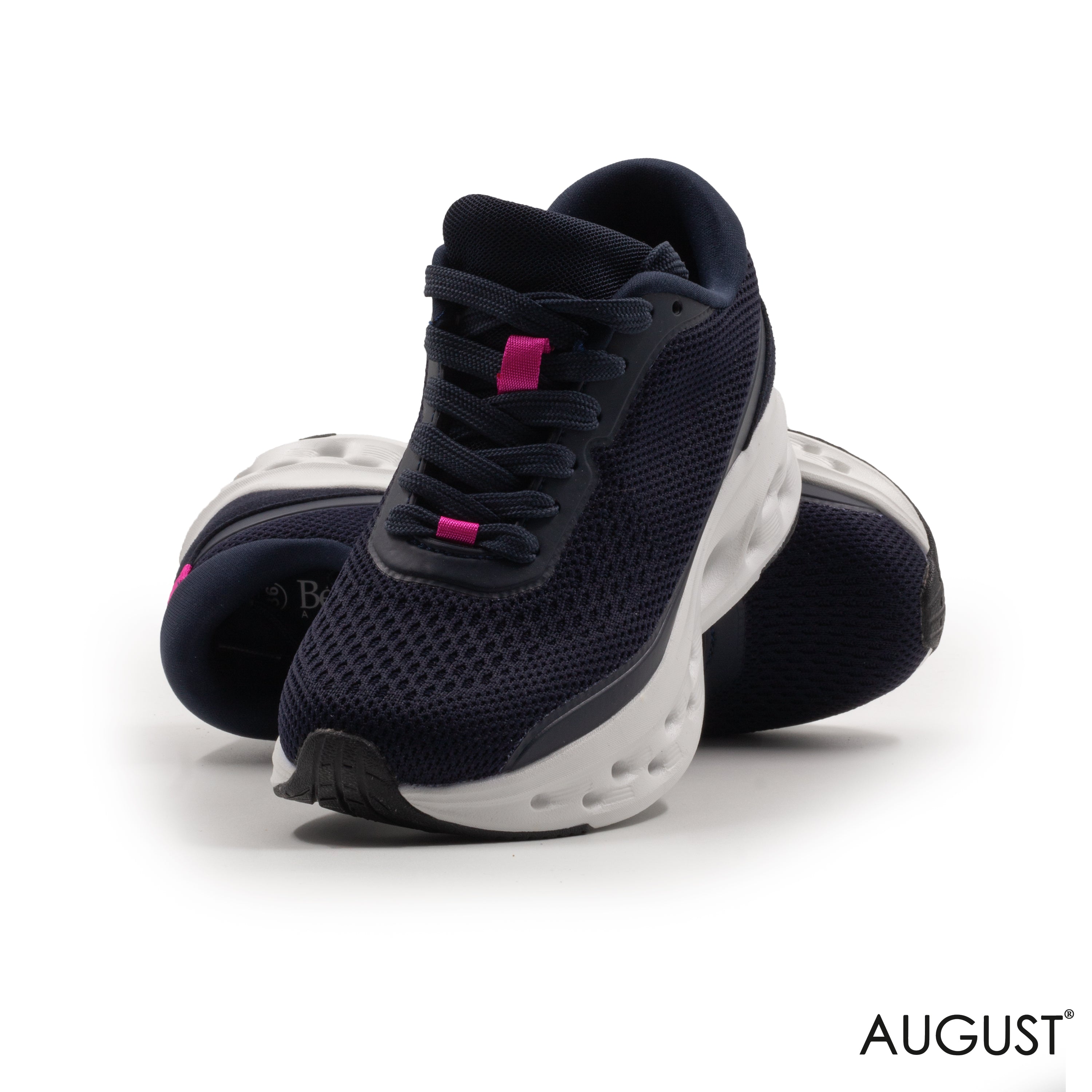 RUNNING SHOES WITH A CUSHIONED FOOTBED AND RUBBER OUTSOLE