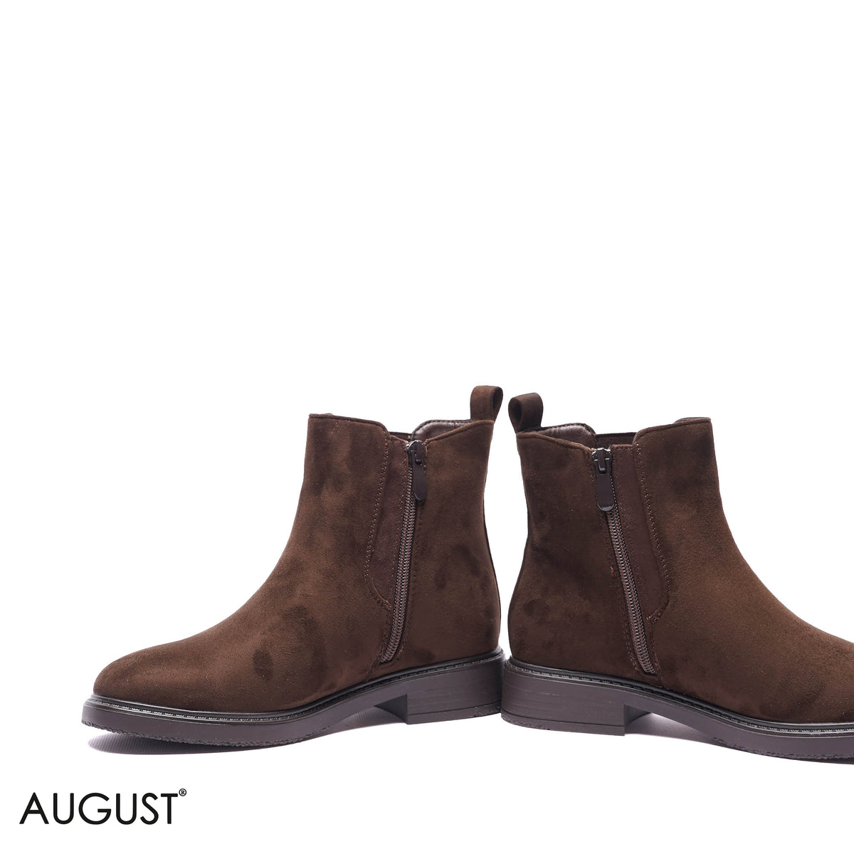 CLASSIC CHELSEA ANKLE BOOTS