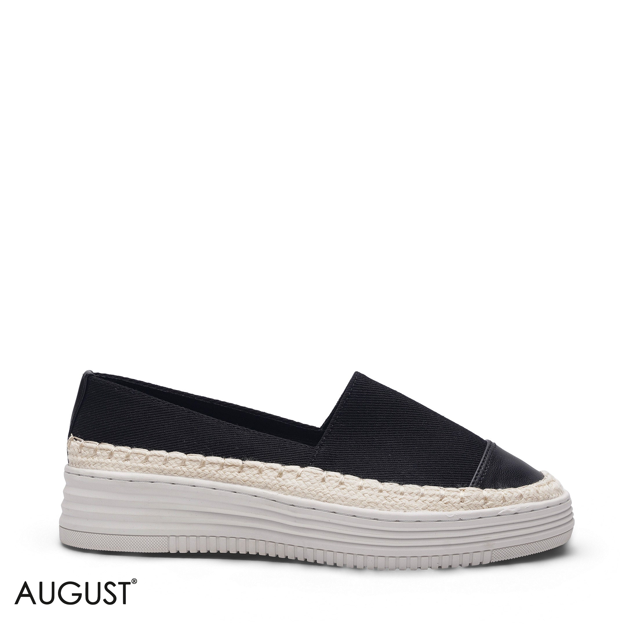 ELEGANT BLACK CLASSIC POINTED TOE FLAT