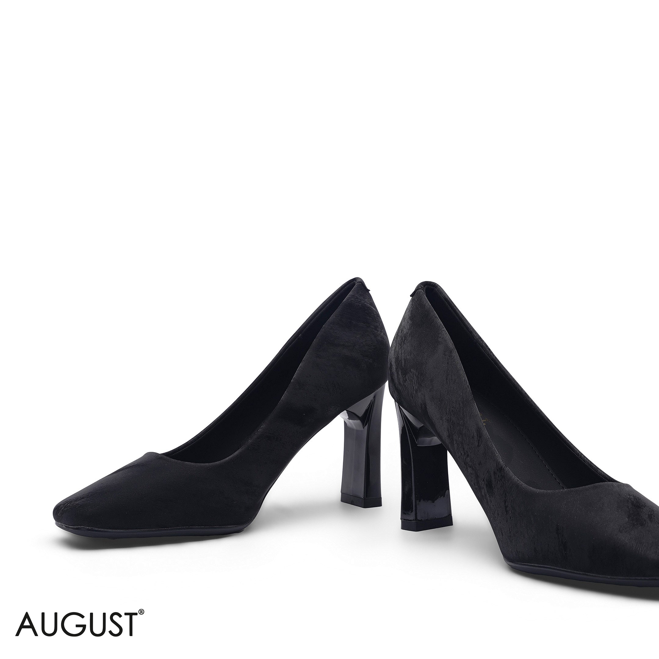 BLACK LUXURIOUS VELVET PUMP WITH STYLISH BLOCK HEEL
