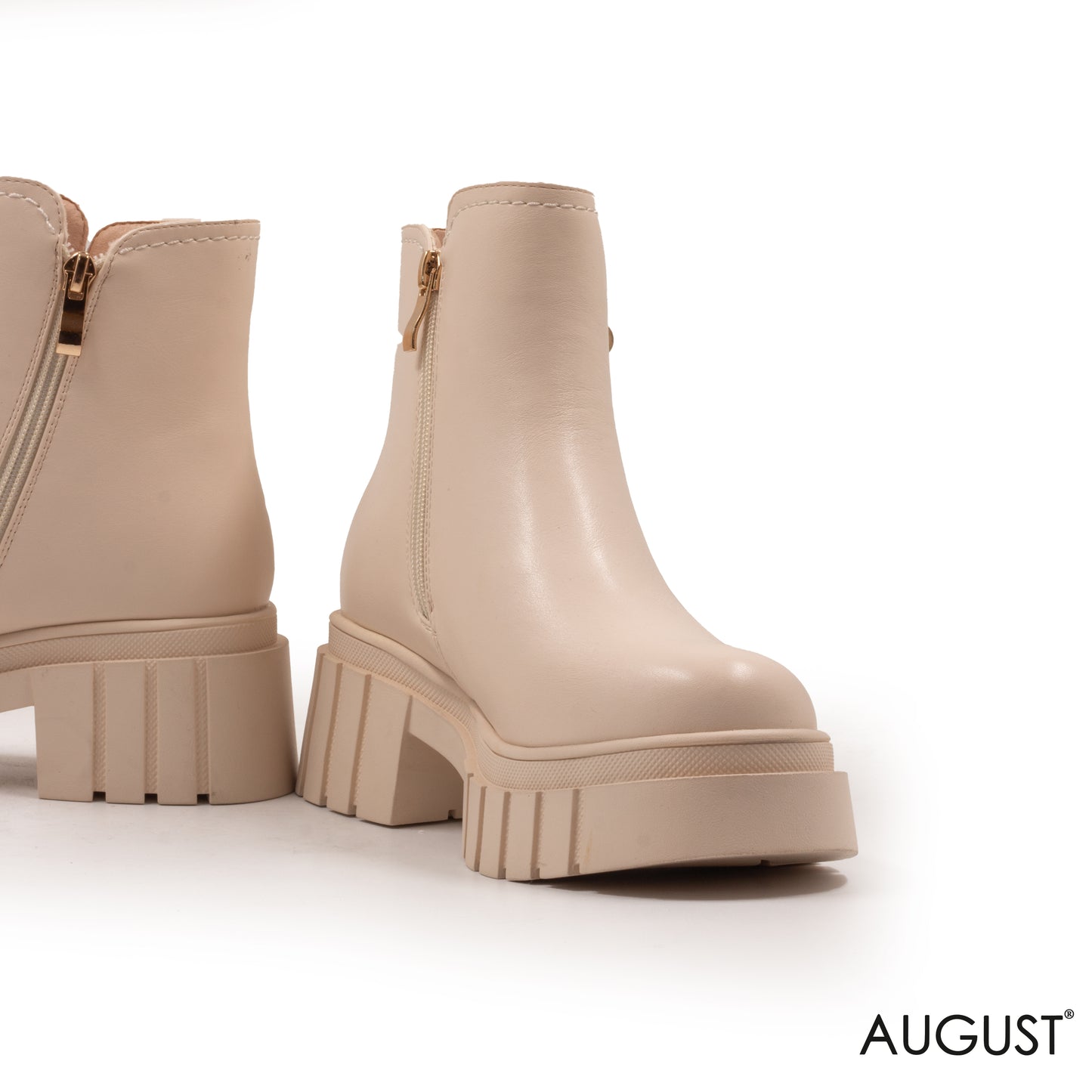 CHUNKY CHELSEA ANKLE BOOTS