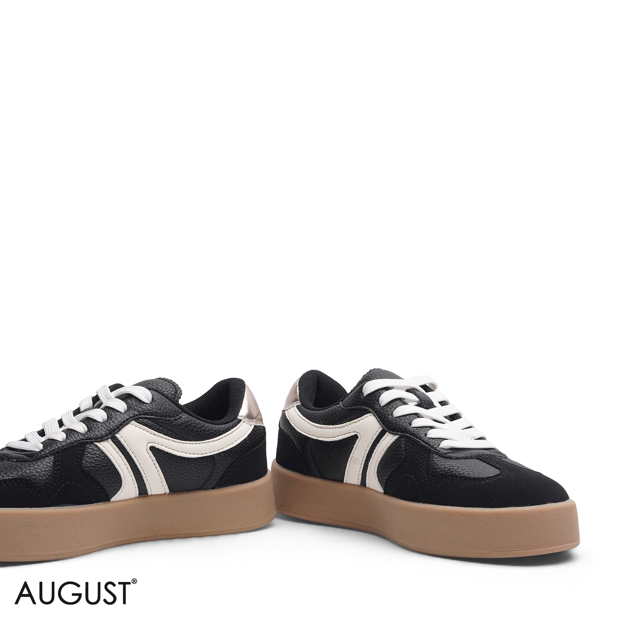 BLACK SUEDE LEATHER
SNEAKERS WITH RUBBER SOLE
