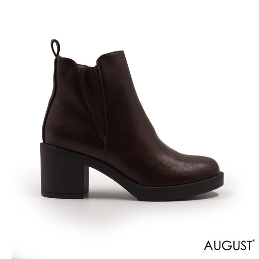 LEATHER ANKLE BOOTS WITH ROUND TOE