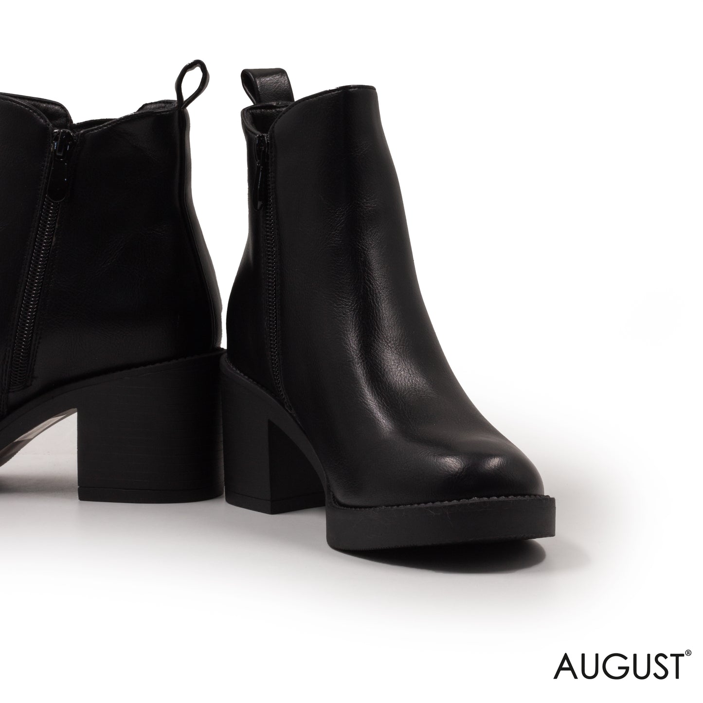 LEATHER ANKLE BOOTS WITH ROUND TOE