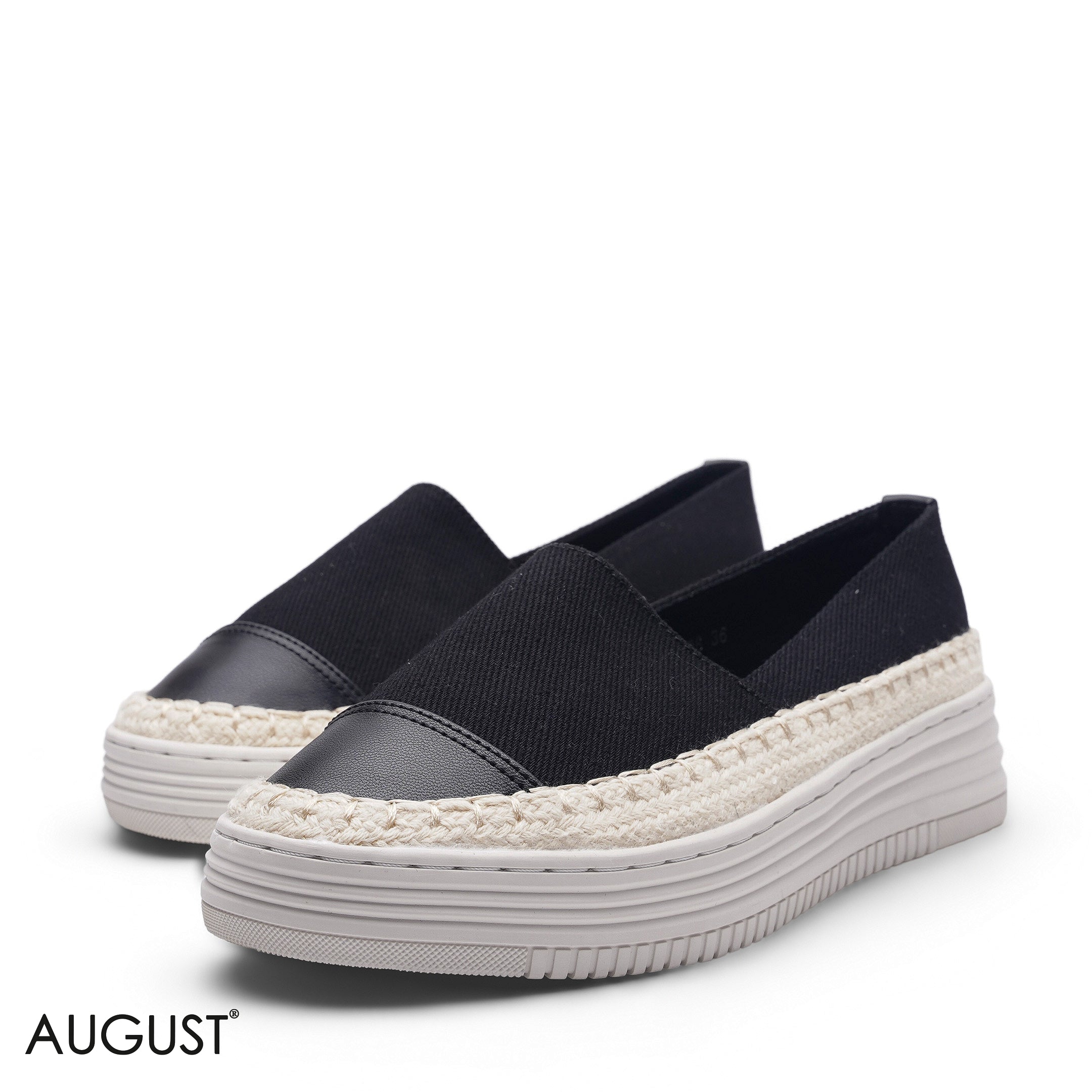 ELEGANT BLACK CLASSIC POINTED TOE FLAT