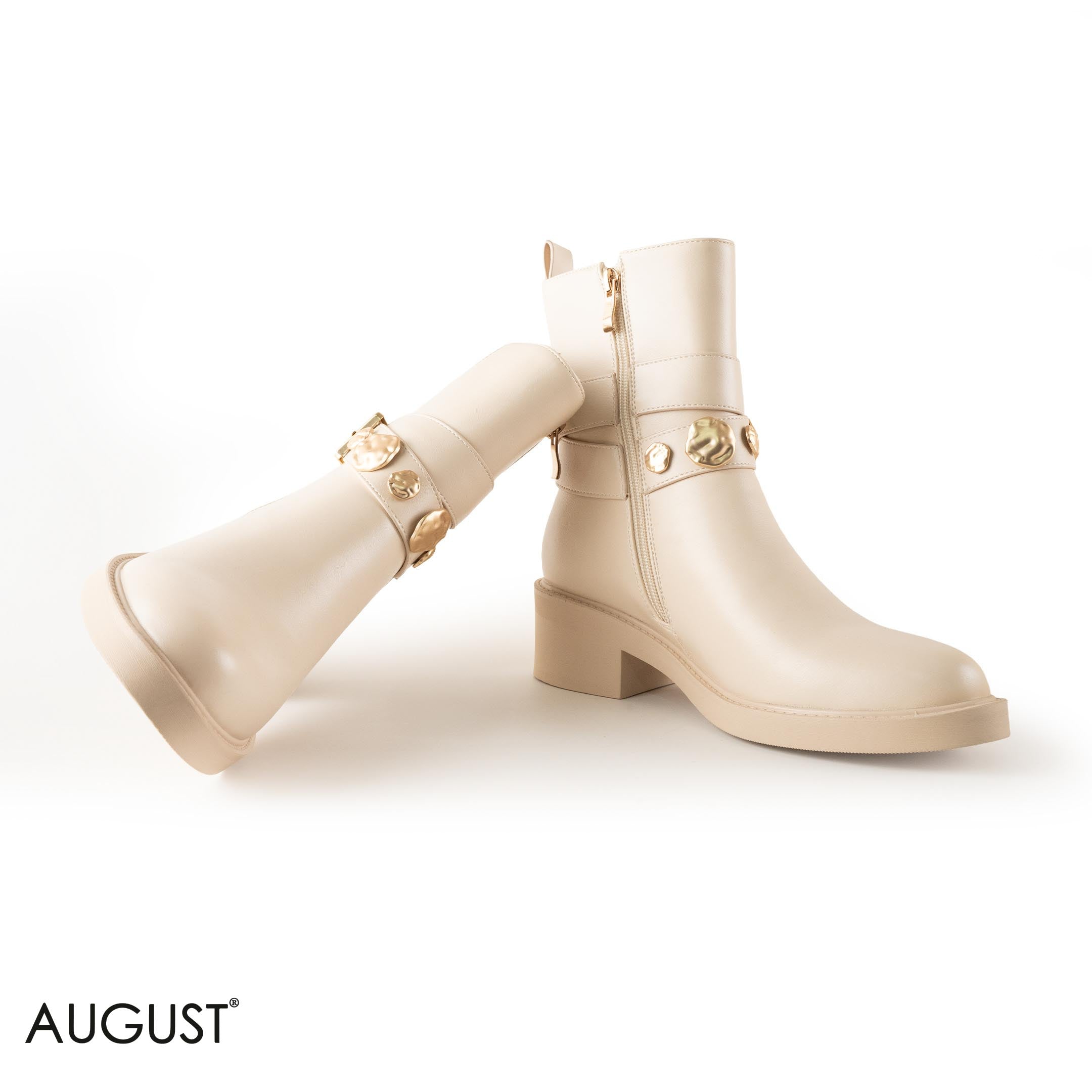 SMOOTH LEATHER BOOT WITH METAL ACCENTS