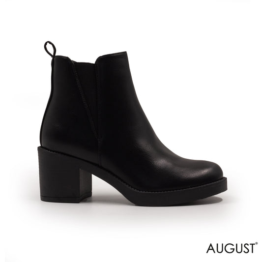 LEATHER ANKLE BOOTS WITH ROUND TOE