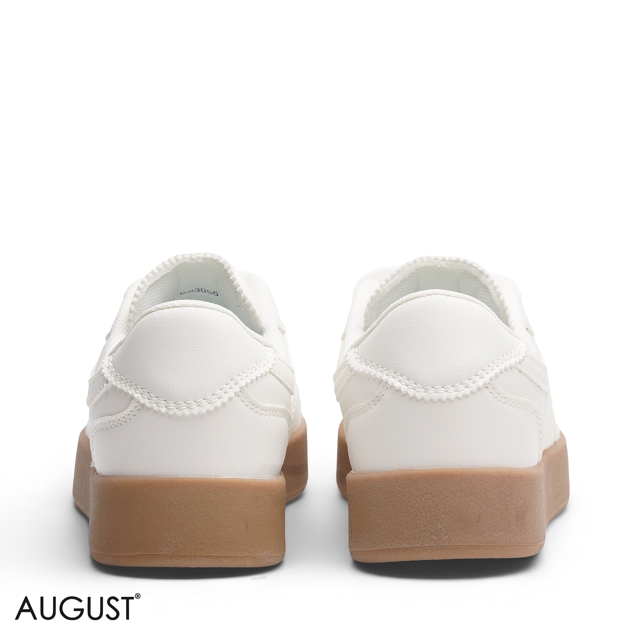 WHITE SUEDE LEATHER
SNEAKERS WITH RUBBER SOLE