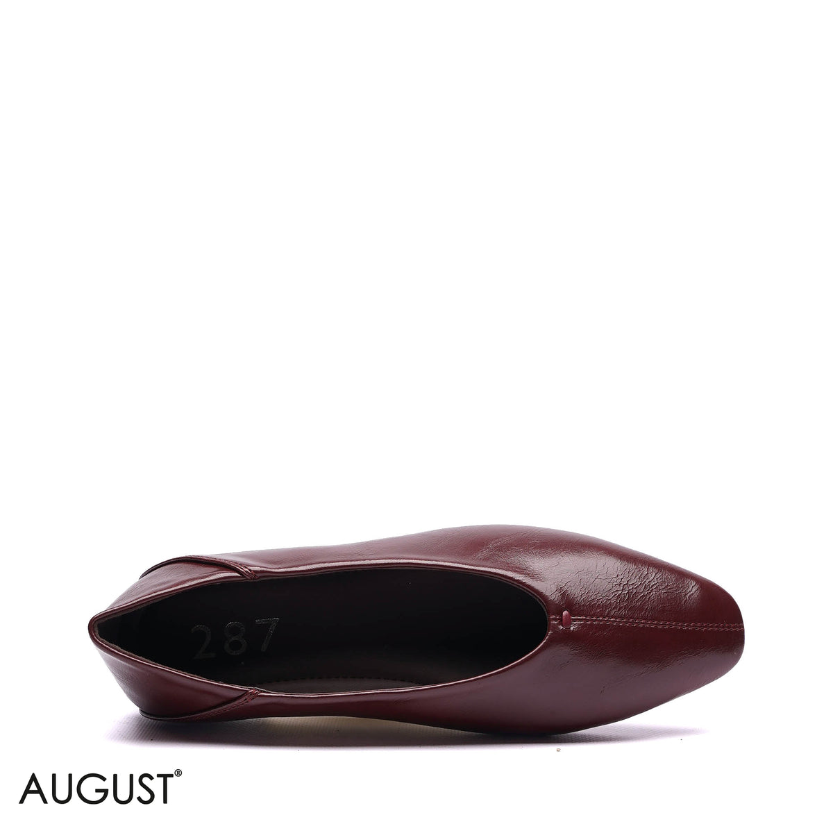 MINIMALIST ALMOND TOE BALLET FLATS