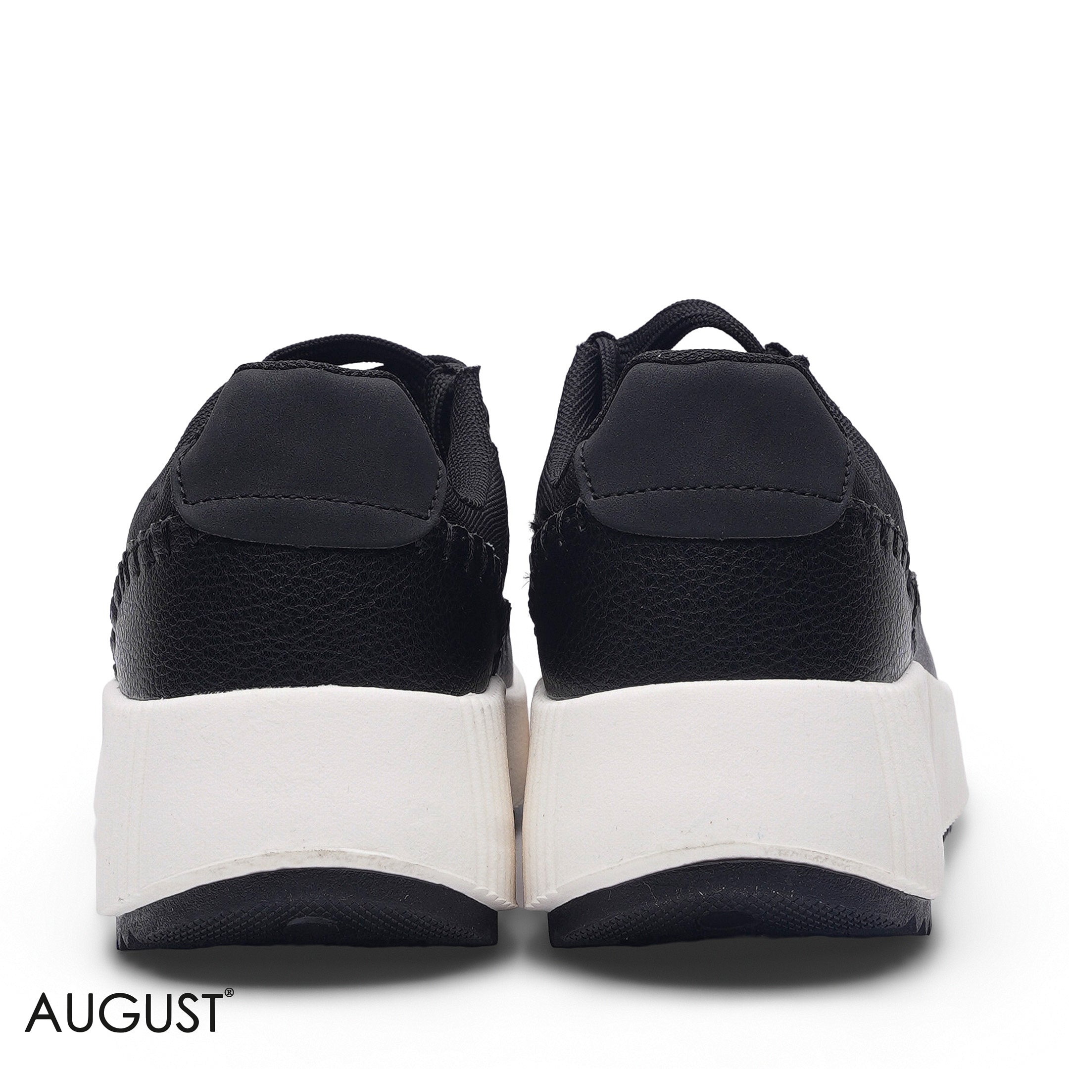 ELEGANT ALL-BLACK MESH RUNNING SNEAKER