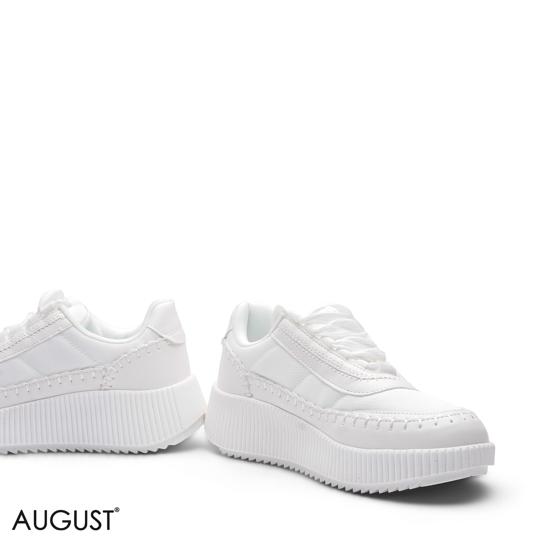 ELEGANT CLASSIC WHITE MESH RUNNING SNEAKER