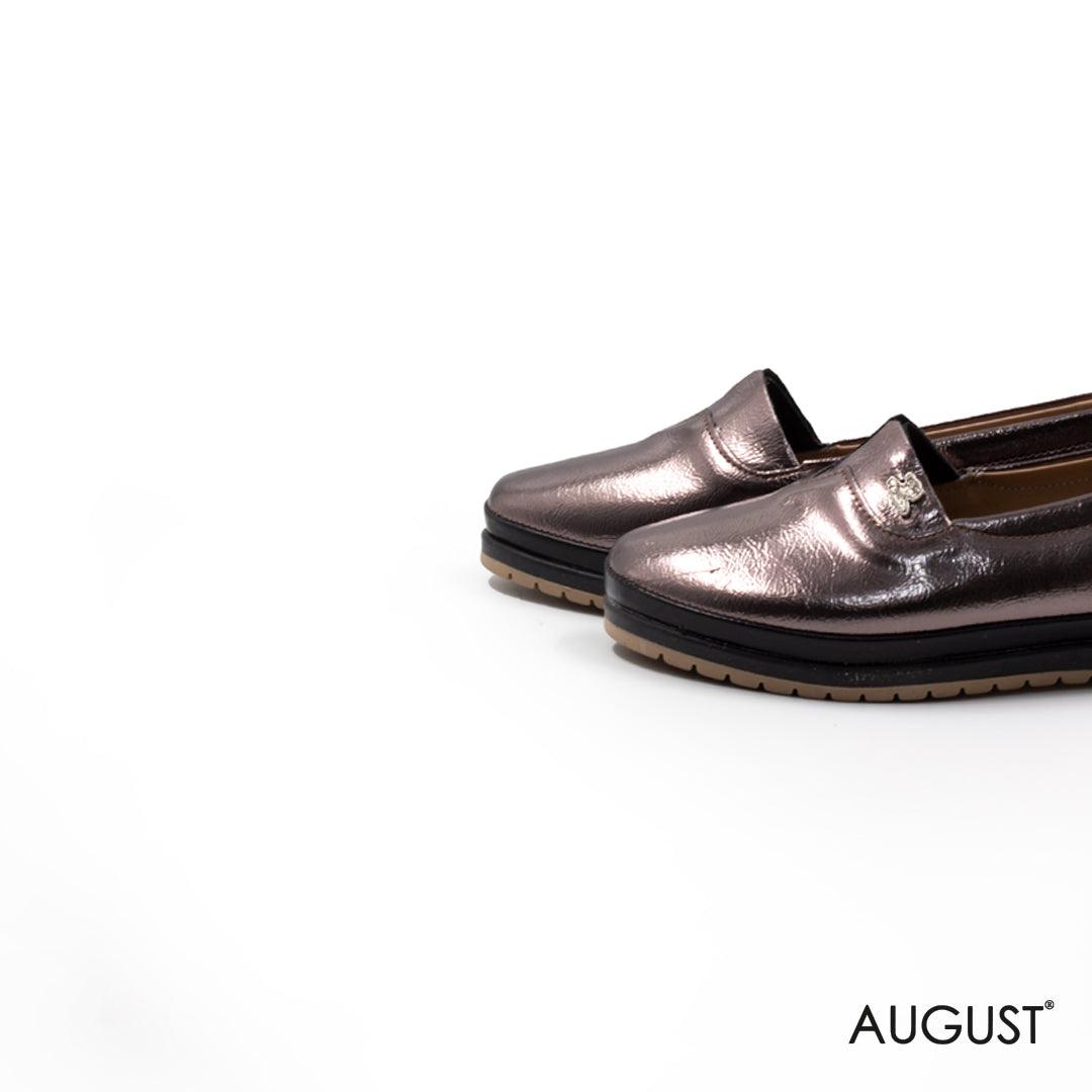 Comfy leather flat with buckle - augustshoes