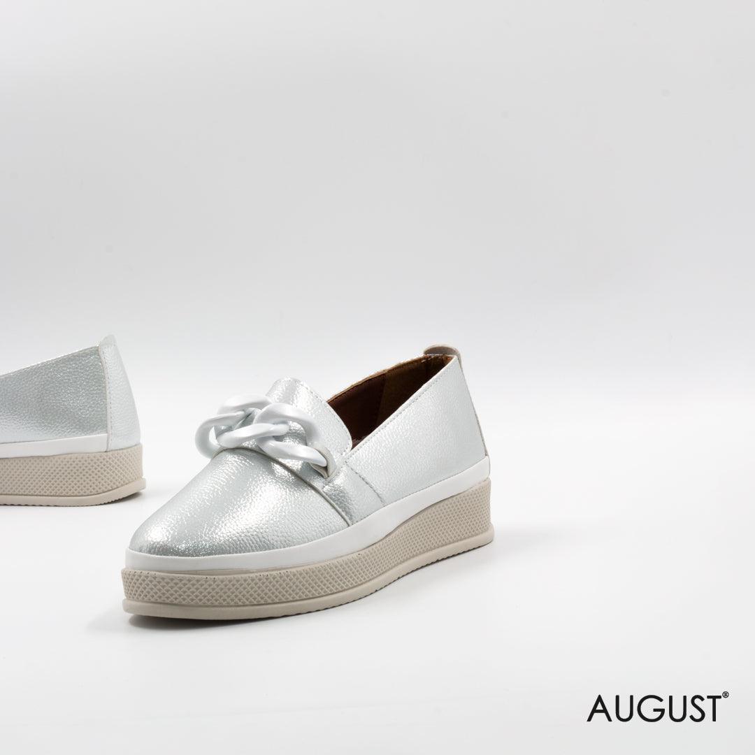 Comfy leather flat with chain buckle - augustshoes